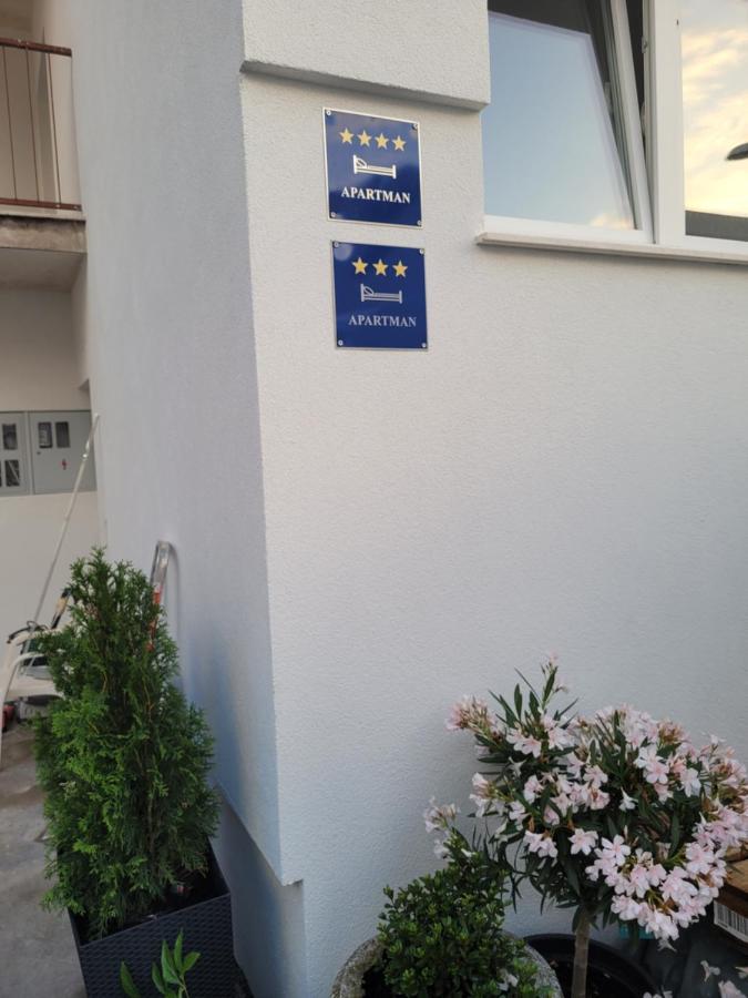 Apartmán Harizma Primošten Exteriér fotografie