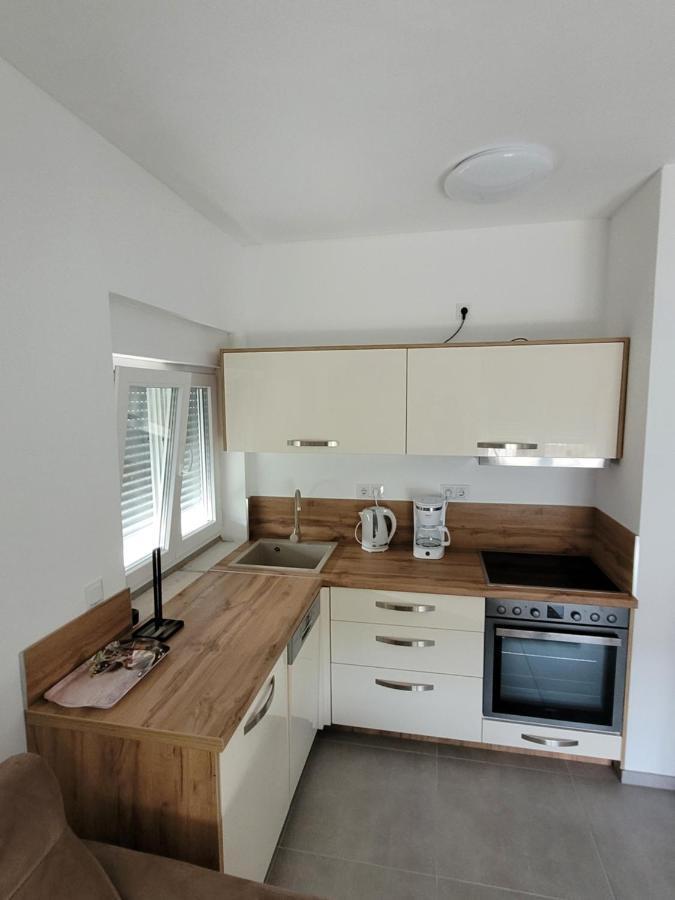 Apartmán Harizma Primošten Exteriér fotografie