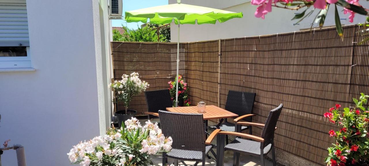 Apartmán Harizma Primošten Exteriér fotografie