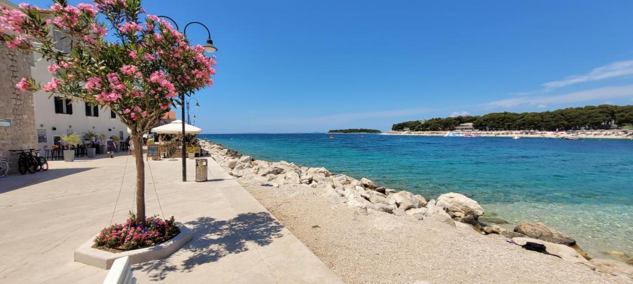 Apartmán Harizma Primošten Exteriér fotografie